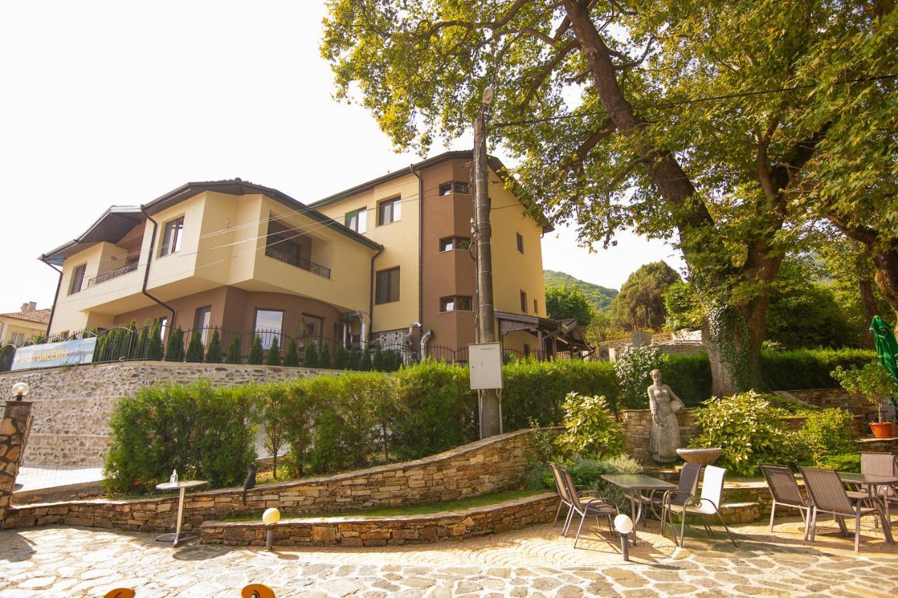 Kolarovo Eco Hotel Momata מראה חיצוני תמונה