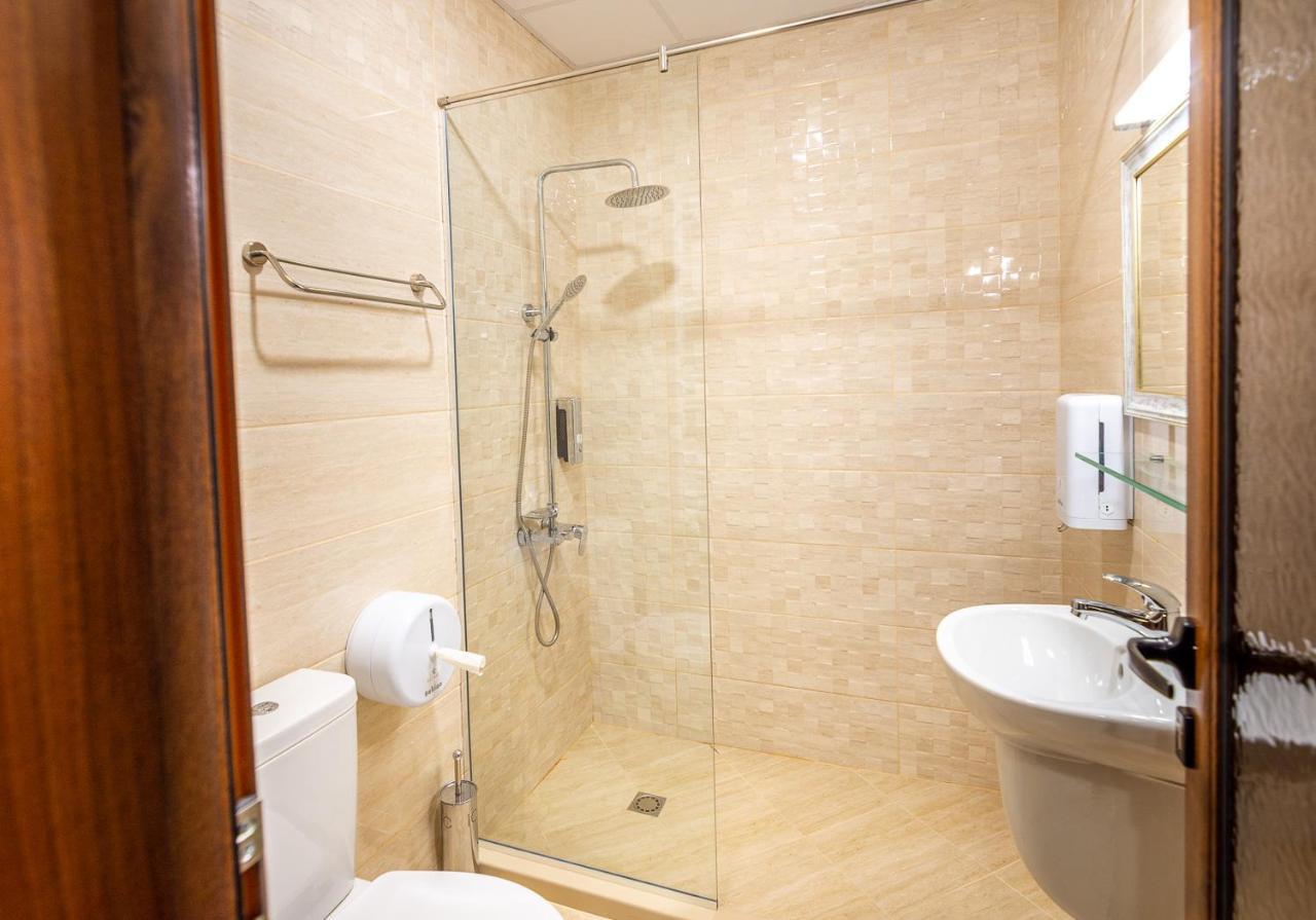 Kolarovo Eco Hotel Momata מראה חיצוני תמונה