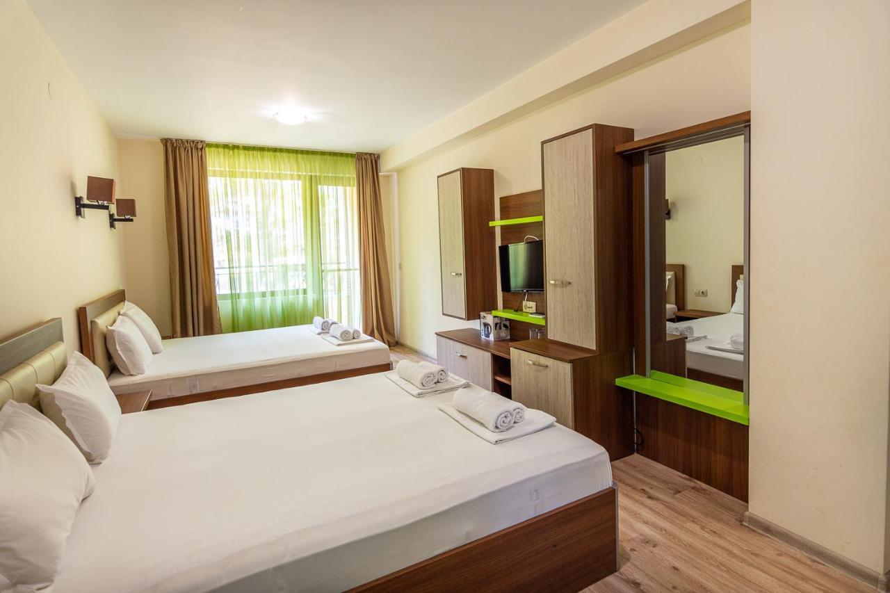 Kolarovo Eco Hotel Momata מראה חיצוני תמונה