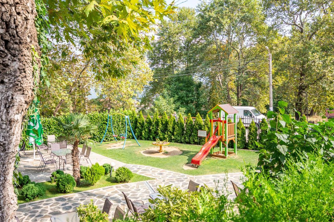 Kolarovo Eco Hotel Momata מראה חיצוני תמונה