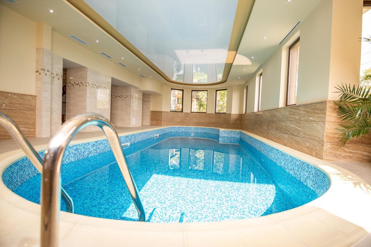 Kolarovo Eco Hotel Momata מראה חיצוני תמונה